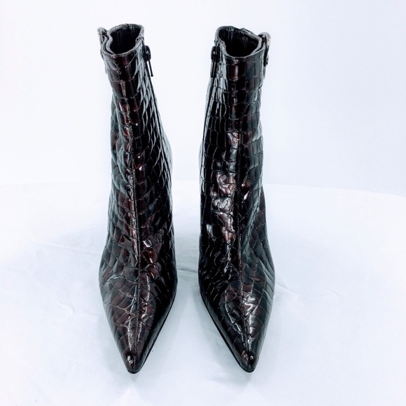 Stuart Weitzman Ankle Boot Brown Croc Embossed Pointed Toe Patent Leather Sz 7.5 - Picture 5 of 15